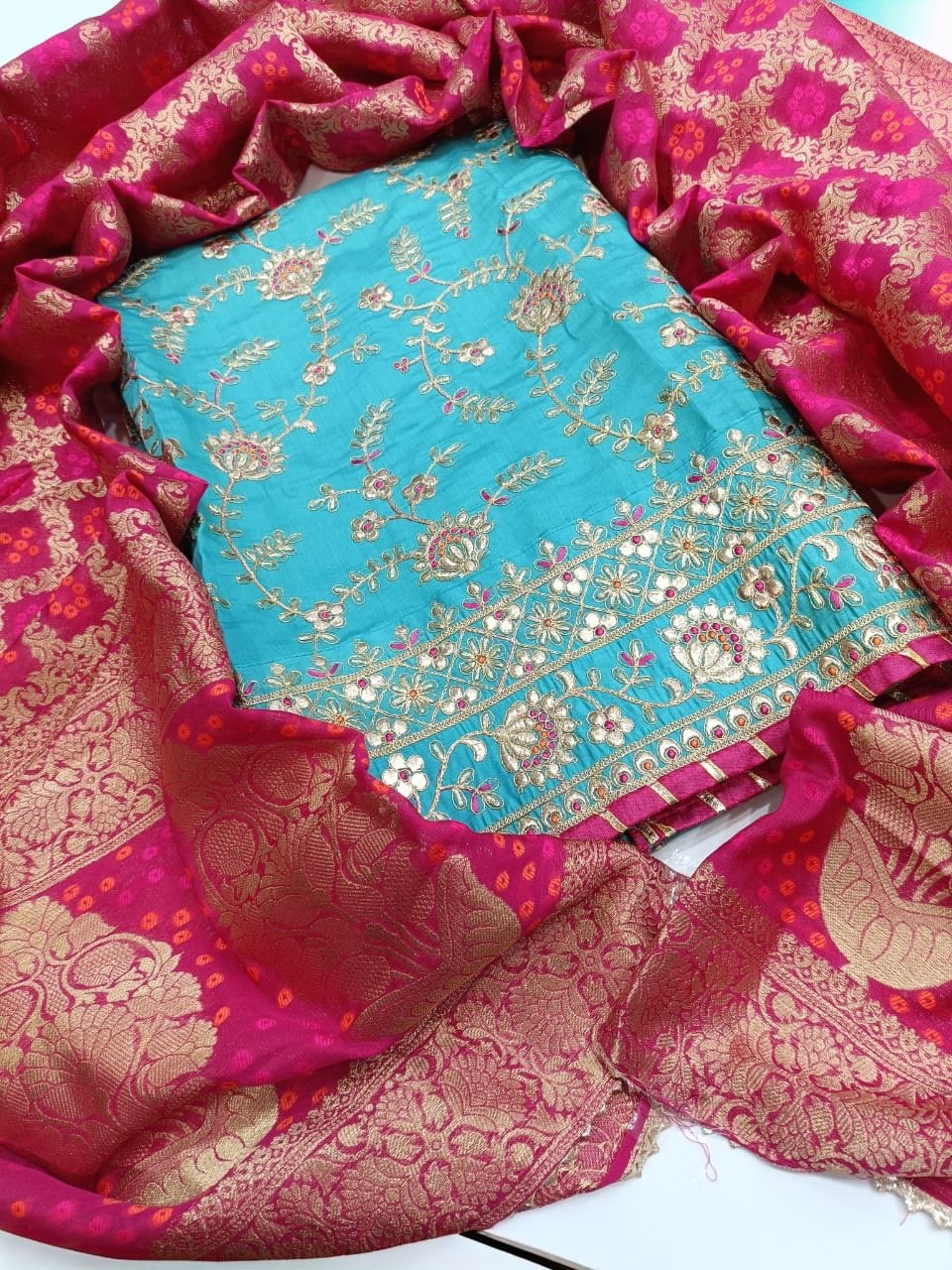 7f12ce3c-c9c0-4119-ac08-d4a32ac7a098