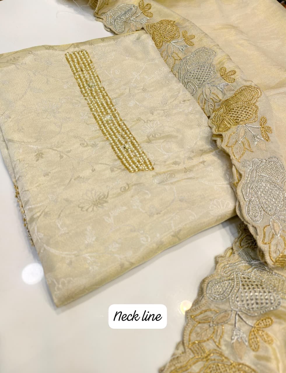 902f881f-e8e4-49f5-90b5-a6513c4f2825