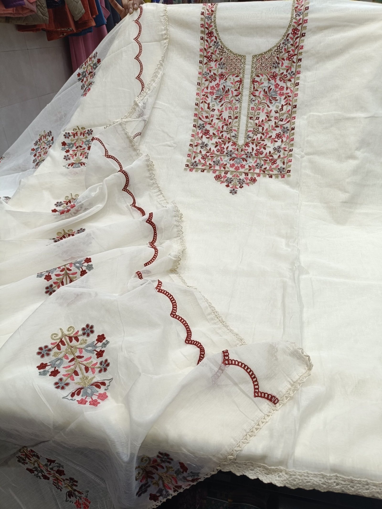 71b619ea-ec5a-4d4a-9f98-f17e9493d324-2