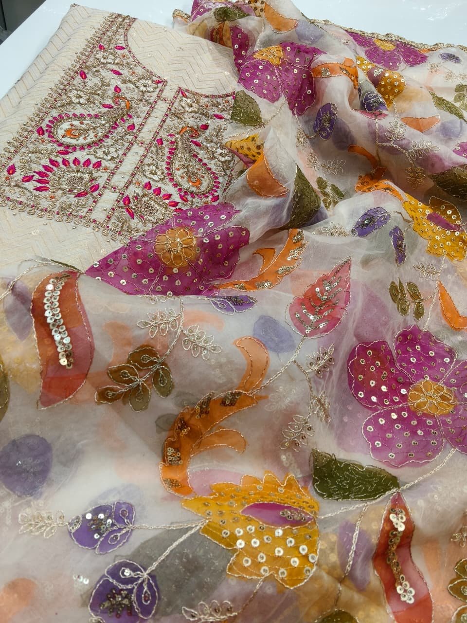 c72db99a-4fea-483a-8cd3-99200ac0e909