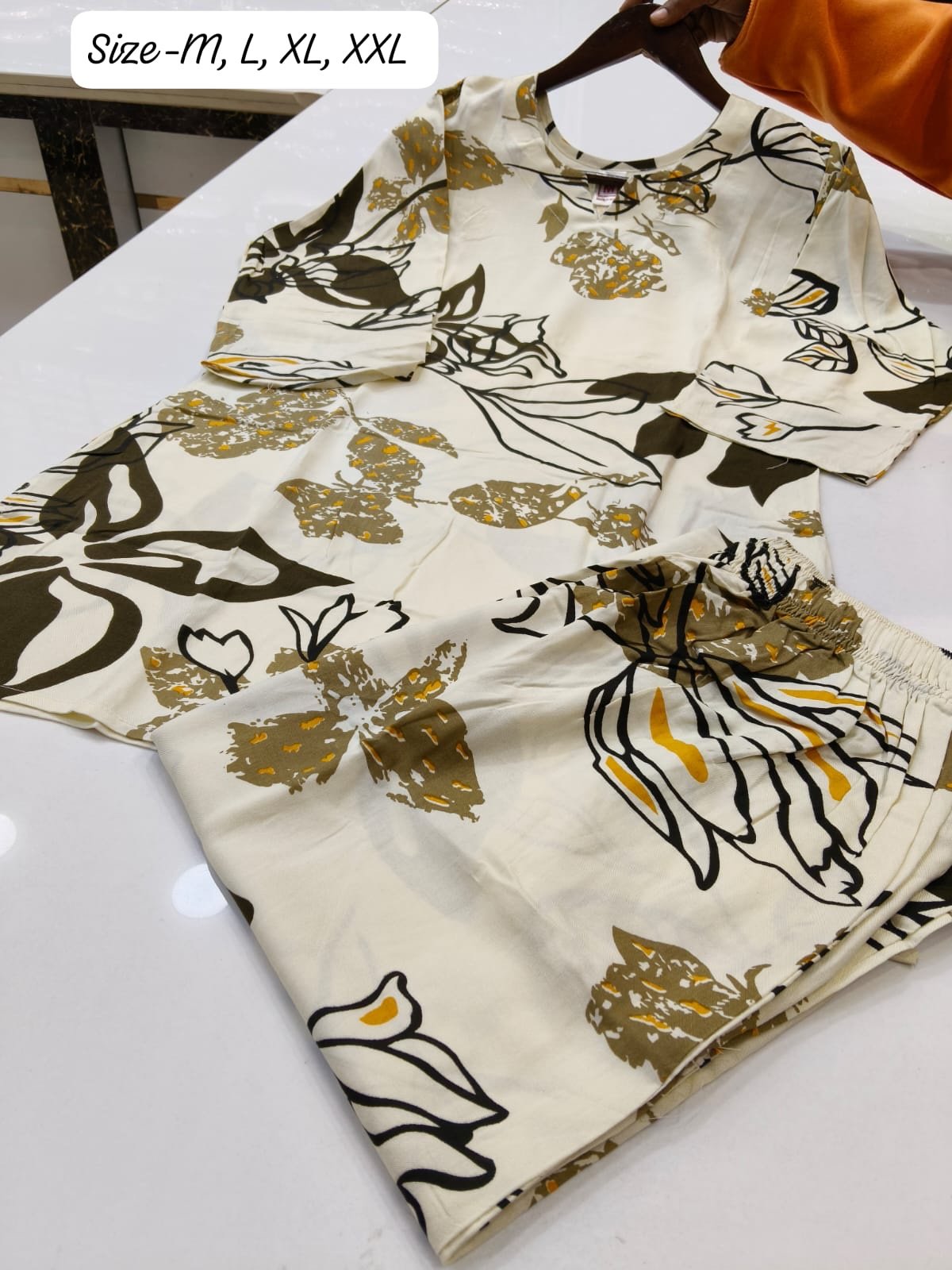 db519338-4c35-4e94-a00e-62f56e767e08