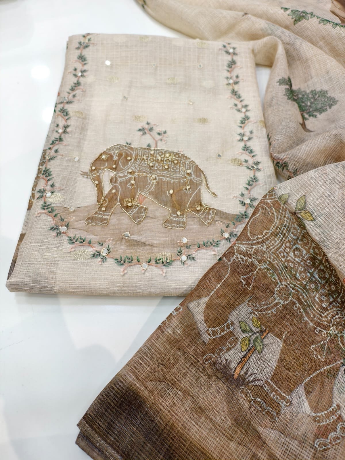 f35ed705-3458-45a7-8136-91880d9ac8d4