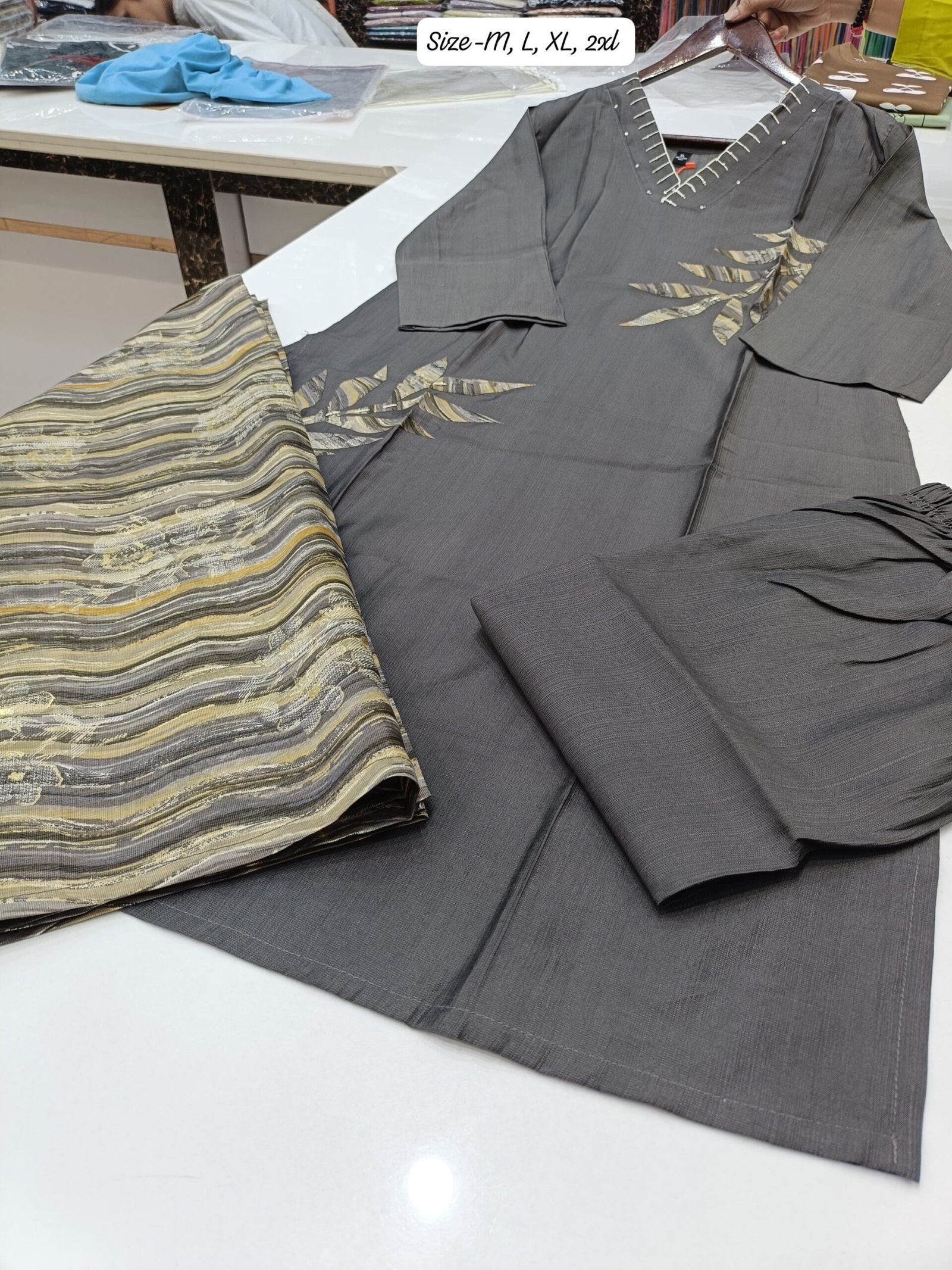 093cccf2-7c35-4fac-963b-c26736ac69bc