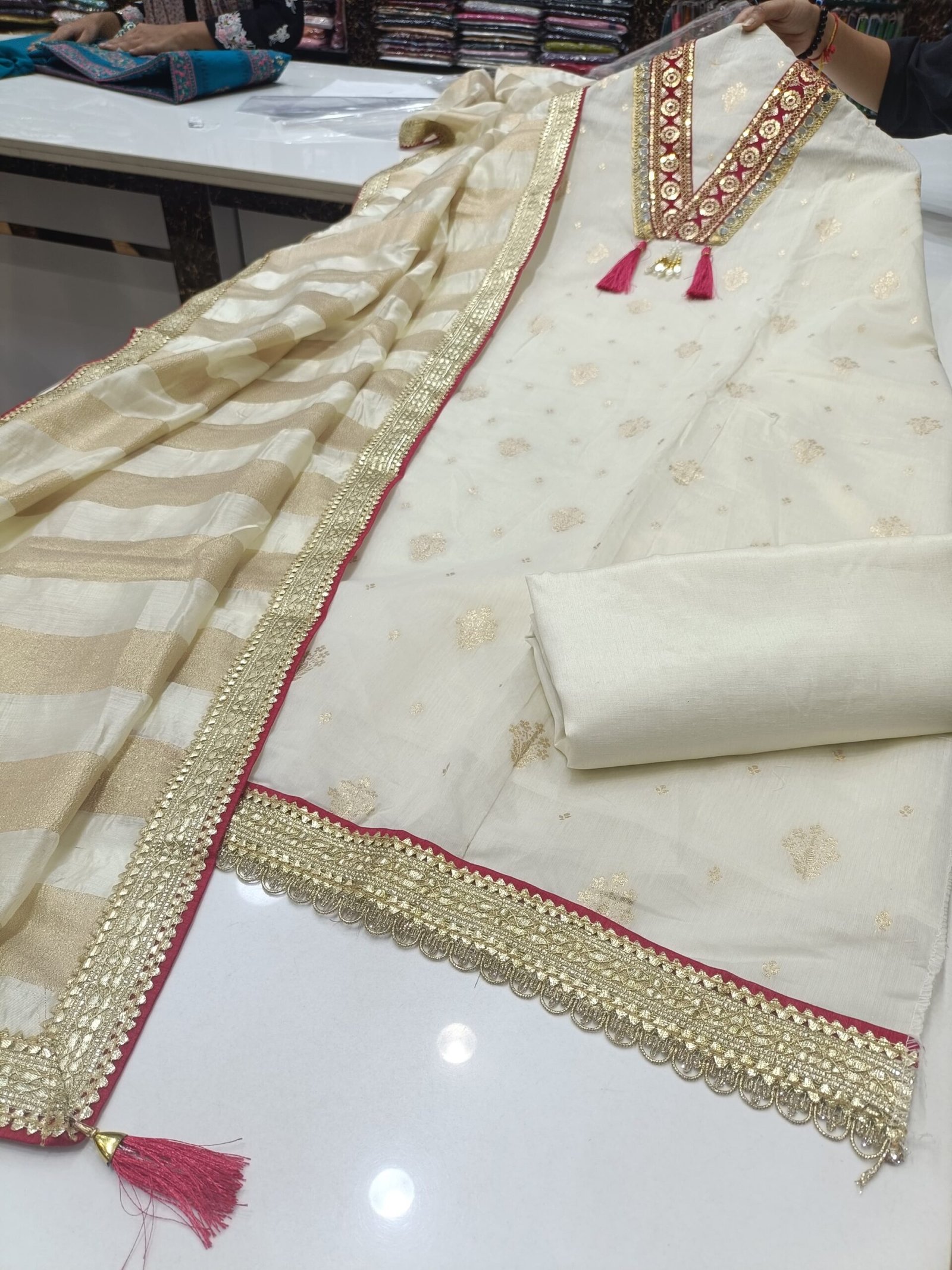 69f28869-829a-4210-9af9-cea8db949d2b