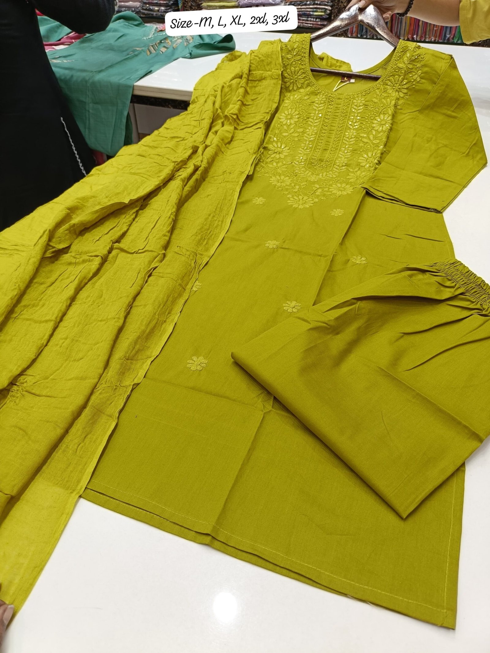 a5232b6b-546e-4cd3-a2da-d63cb84f4ec0-2