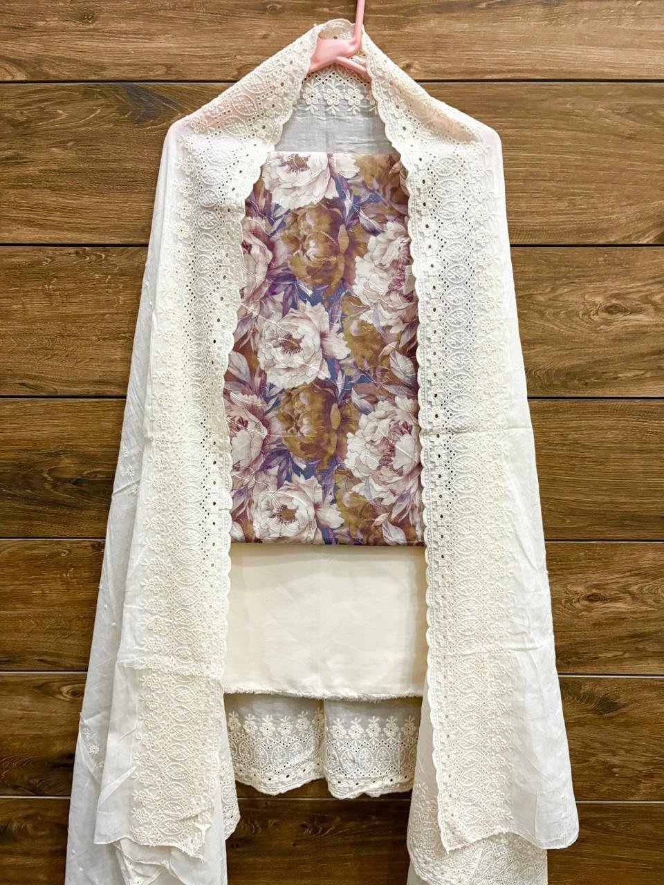 f8393990-0d85-4bd4-930b-20f7a0c3533d