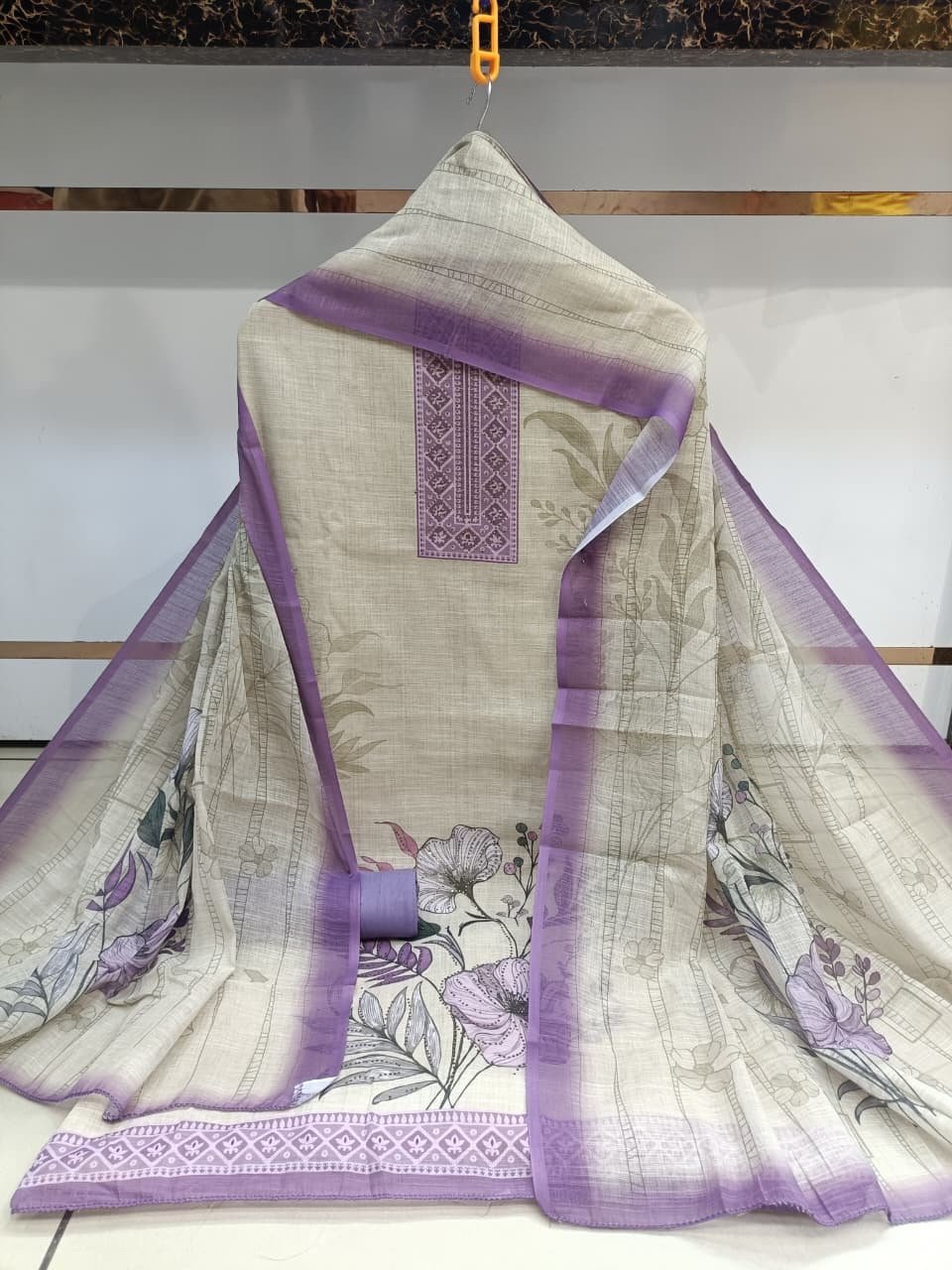 5f164e09-24ce-466c-b923-cd6e8de136c4