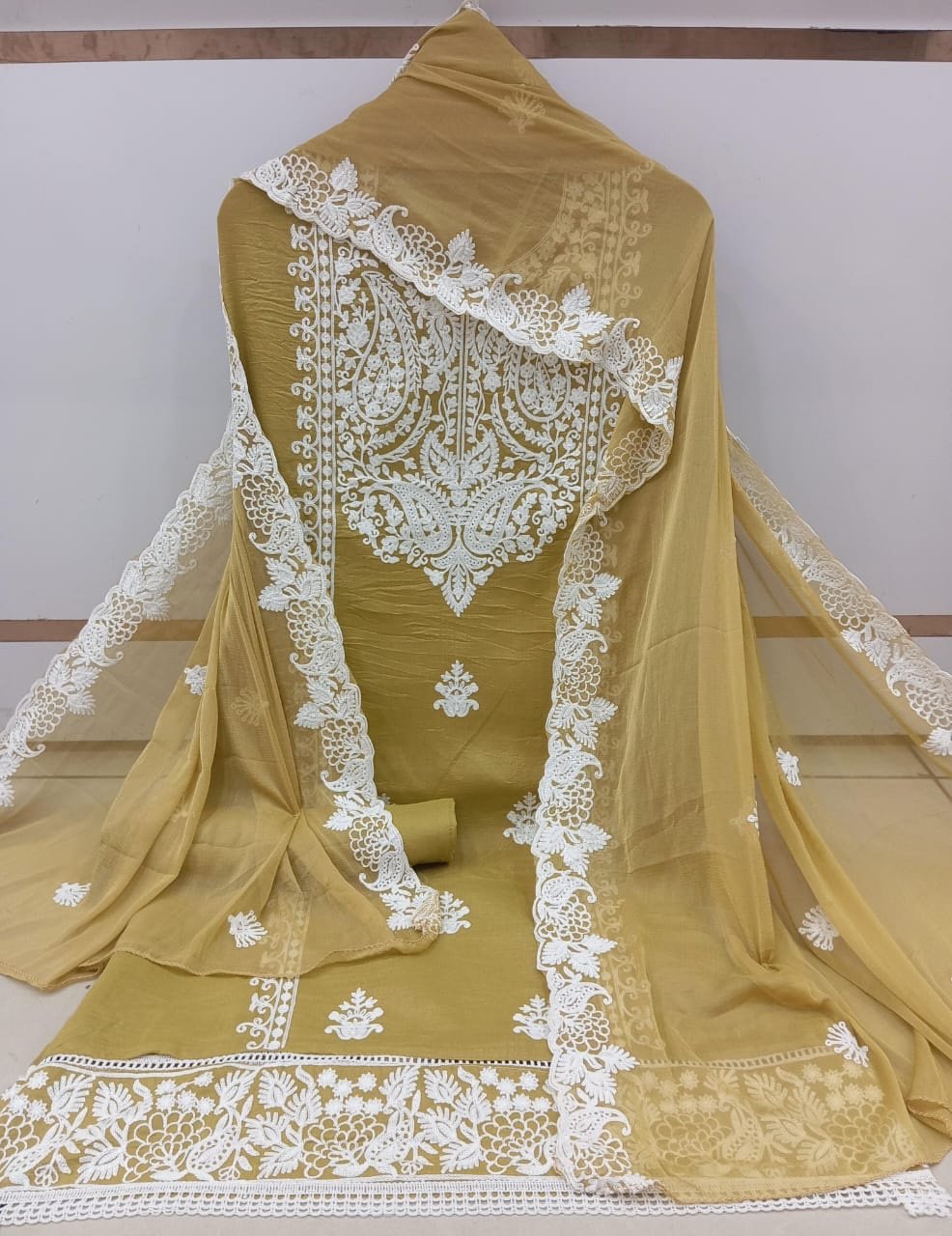 a3d649d5-d598-4d3a-bca8-c4c4f6631899